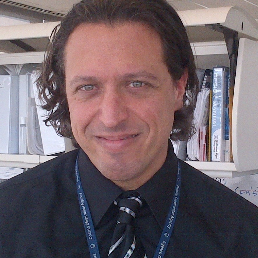 Anthony Parente's headshot